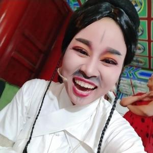 越剧演员【李代津】头像