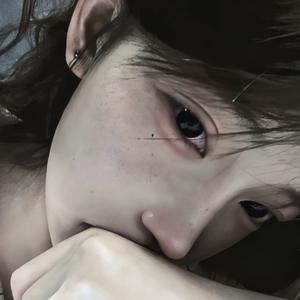念死去的爱头像