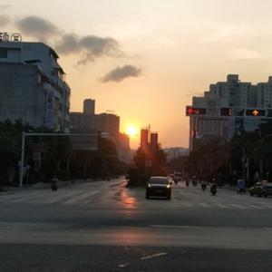 光磊爱短剧头像