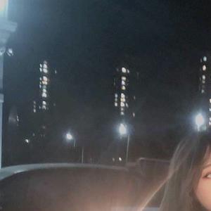 双代霭头像