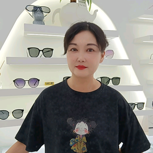 阜阳眼镜赵姐头像