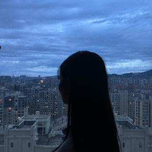 思琪头像
