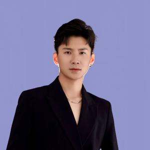 杨森头像
