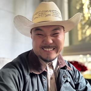 咸阳龍意發男士理发龙共羽头像
