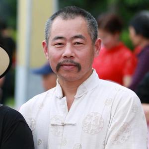 胡子老蒋头像