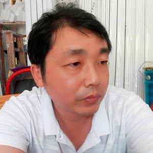 石膏线装饰成哥头像