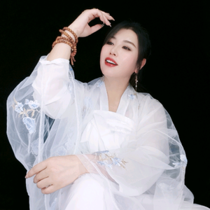 桔子手势舞老师头像