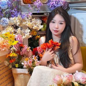 苏子紫头像