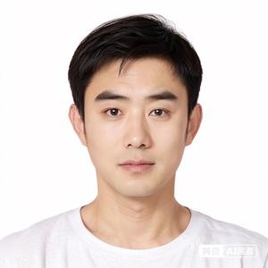 许泰山头像
