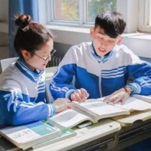 凡舜爸头像