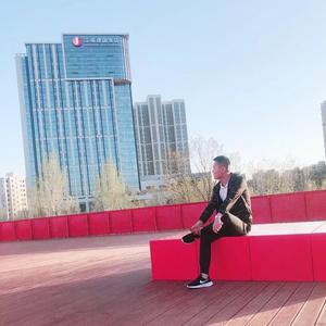 小全818头像