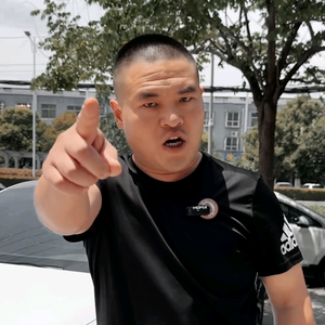 姚厂长讲车头像