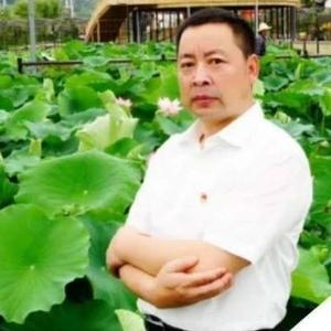 中国诗人周传利头像