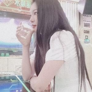 守村的妹娃头像