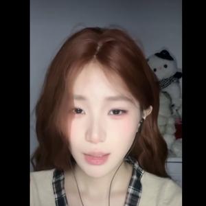 未来如愿头像
