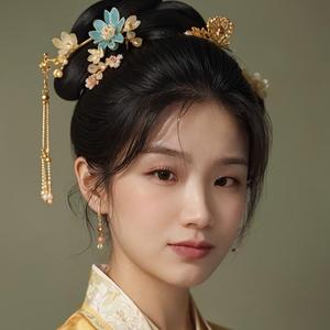 雾都蓉姐头像
