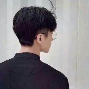 桑榆super头像
