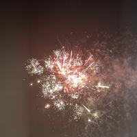 夜空下的星星灯头像