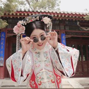 兔尛巳头像
