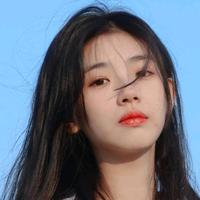 悦悦拍车头像