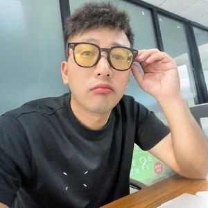 湾湾小零嘴头像