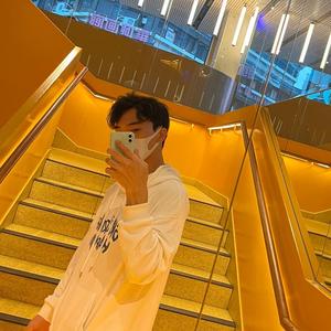 惠州小黄说房头像
