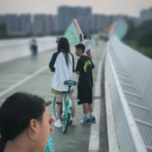 草莓泡芙头像