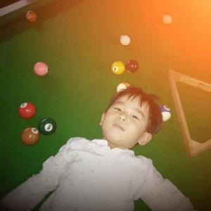 苗子的日常生活丰富比尔1iH头像