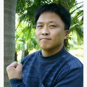 儒雅金大智头像