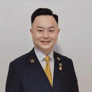 王華1982头像