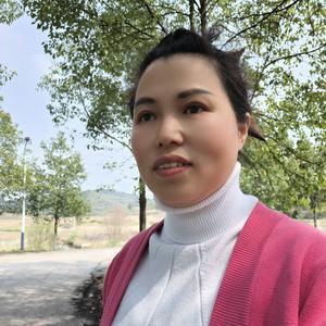 阿霞在湖南头像