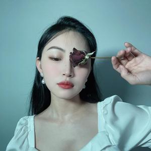 大杯不言加珍珠头像