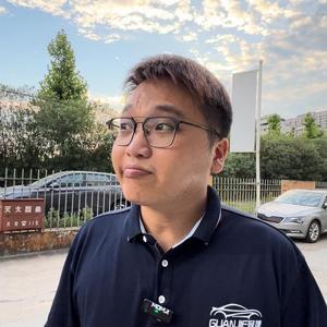 老严不收车头像