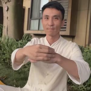 张玄化头像