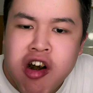 小恩雅头像