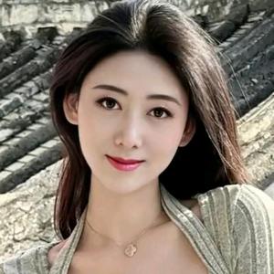 愉嘉0X1W头像