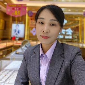 何姐头像