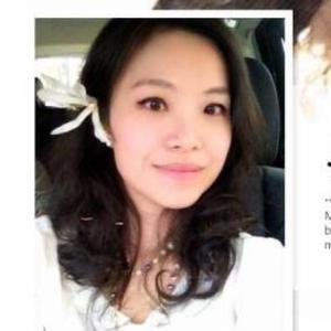 Sarah施施姐头像