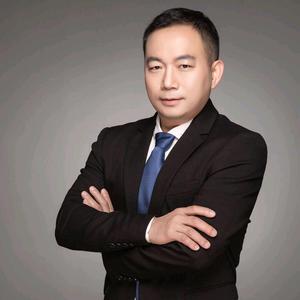 化妆品厂长和燊头像
