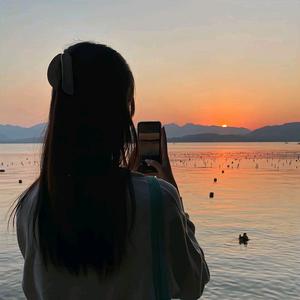 辞悦K头像