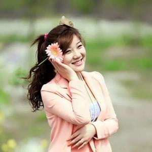快乐小洁头像