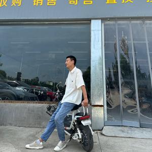 陈子安头像