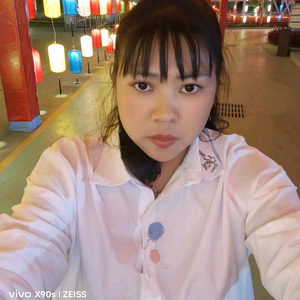 小米姐头像