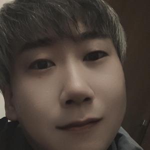 甄小勇的vlog头像