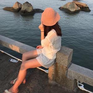 皮皮霞呀头像