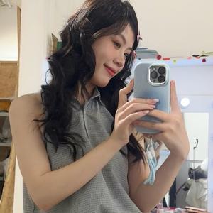 恩思思（找徒弟商务对接）头像