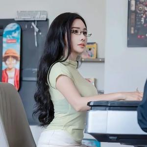 周楠头像