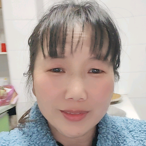 玲玲姐头像