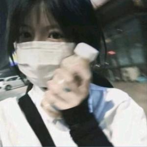 影子嘟嘟欣头像