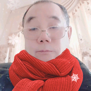 谭天万头像